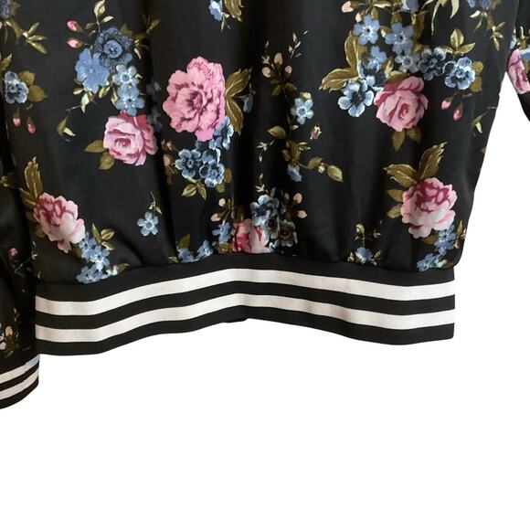 Rue 21 Black Floral Bomber Jacket Mock Neck Sleeve Stripes Size M Full Zip - Picture 8 of 9